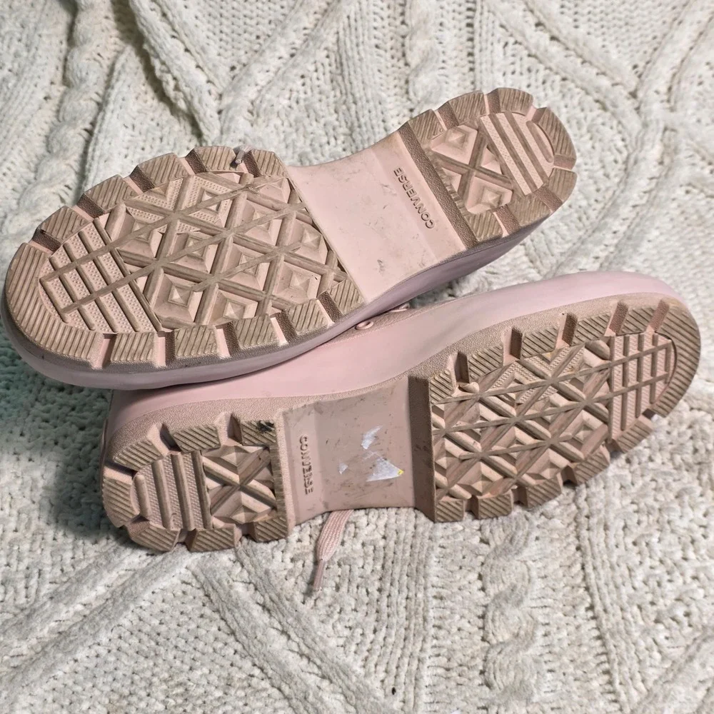 Converse Chuck Taylor Lugged Platform‎ Leather High Top Sneaker Pink Women's 9